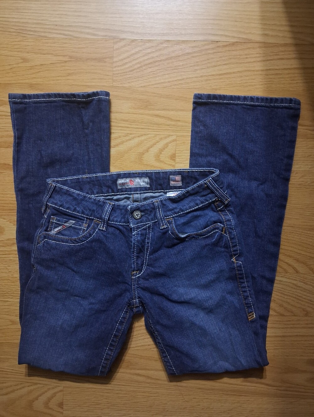 Ariat FR Mid Rise Boot Women's  Jeans in Dark Blue Denim Sz 28 Pre-owned